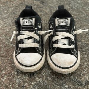 Baby/Toddler converse size 7
